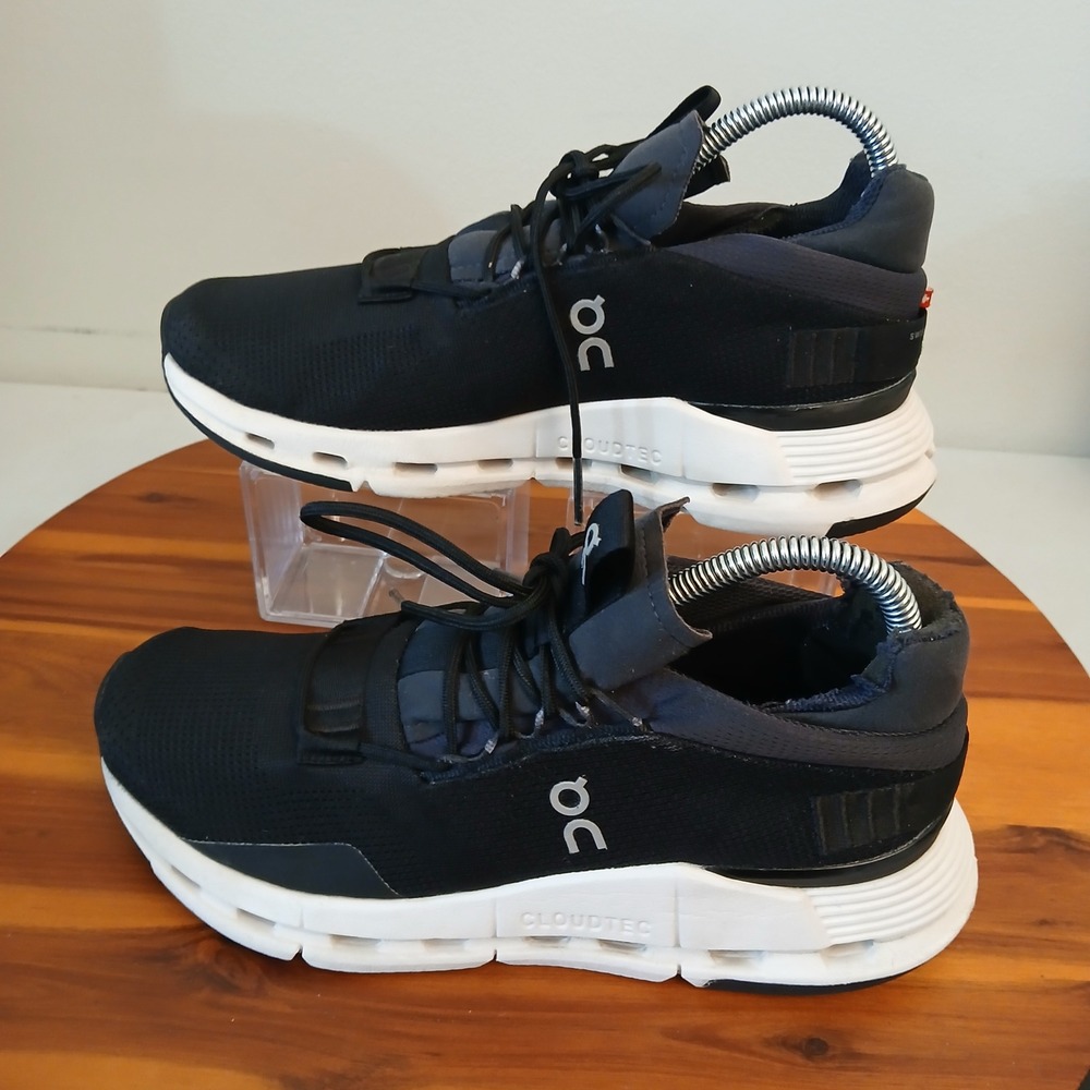 On Cloud Cloudnova Women 8 Black Running Shoes Sneakers 26.99113
